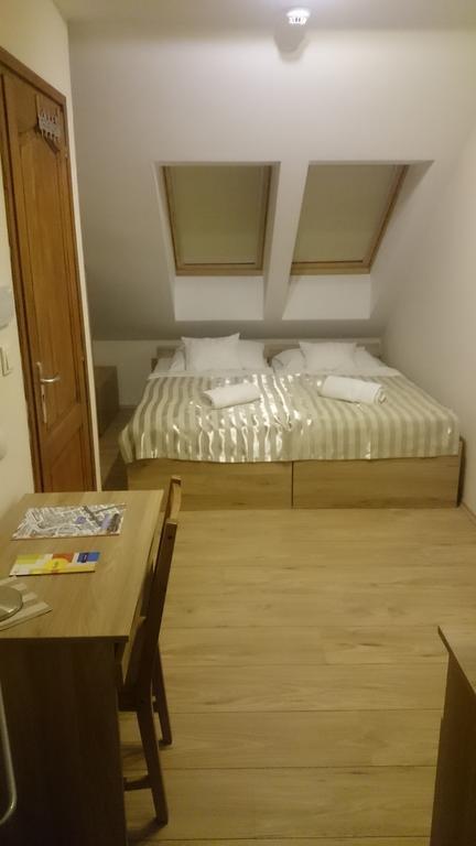 Apartman Gondola Győr Habitación foto