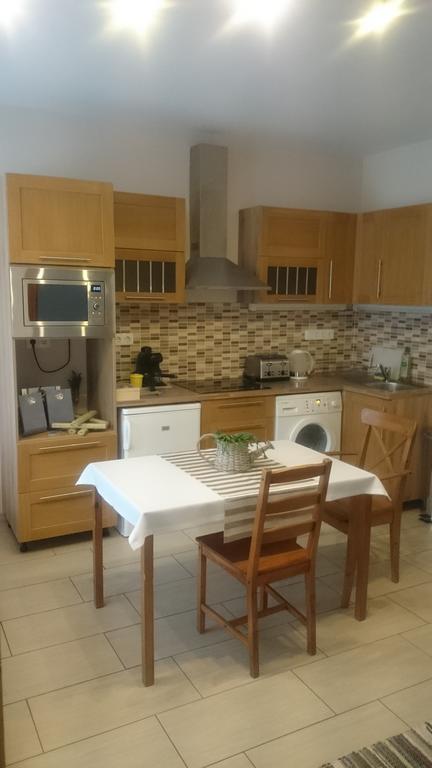 Apartman Gondola Győr Exterior foto